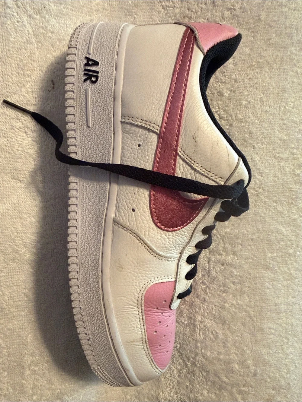 Nike White and Pink Women's Casual Sneakers